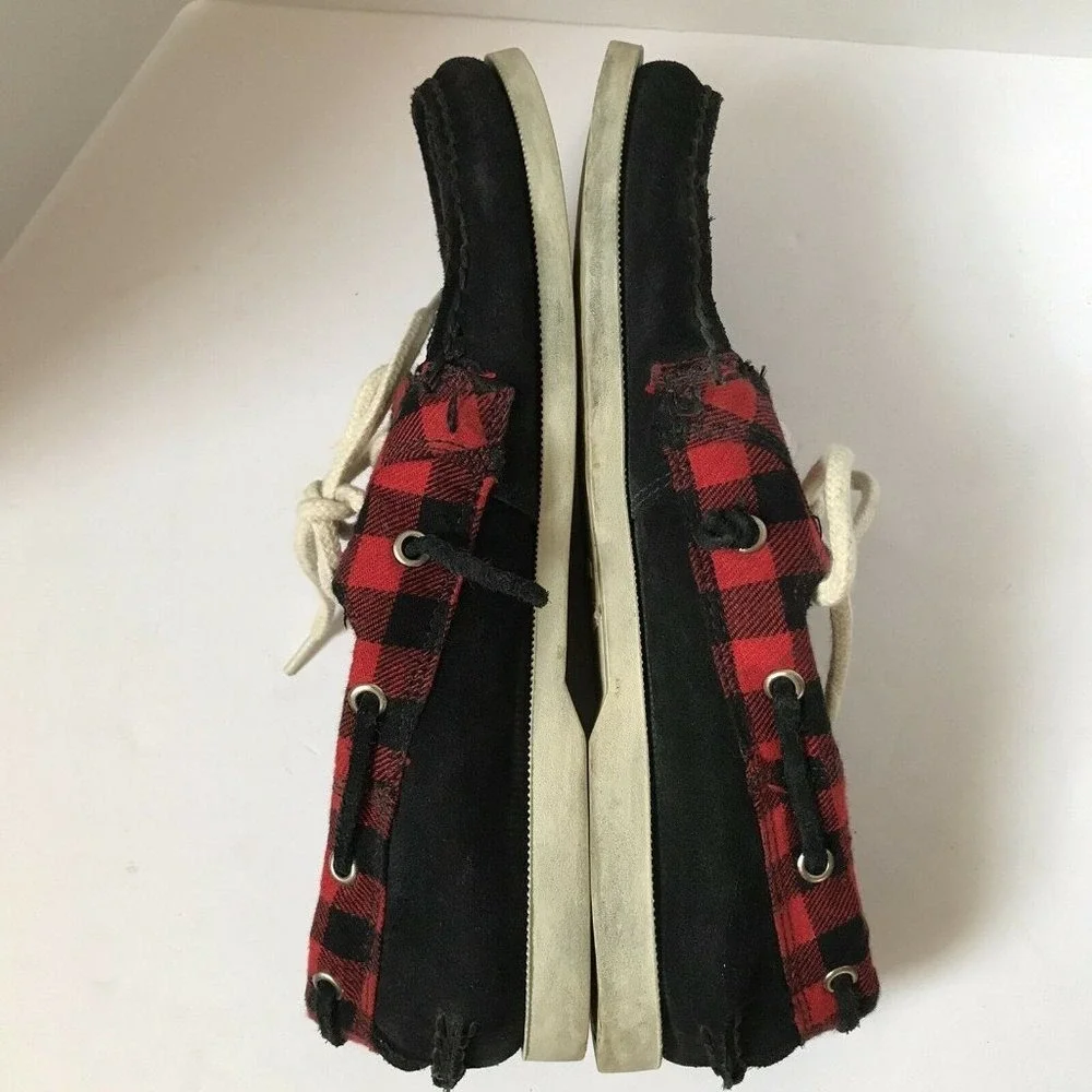 GH Bass Montauk Mens 7.5 M Black Suede Red Buffalo Plaid Boat Shoes‎ 2304-618